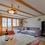 Lerchweid By Interhome Lejlighed